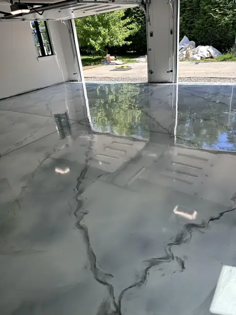 Marbled metallic epoxy in a residential garage